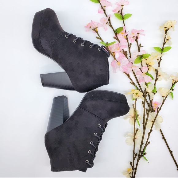 Black Lace Up Platform Bootie - Picture 3 of 3